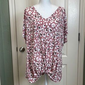 EUC West Kei Pink White & Brown Leopard Print Shirt sz 3X